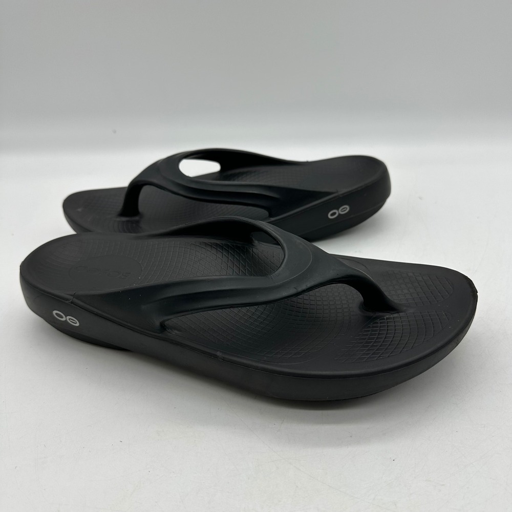 OOFOS Womens US Size 9 / EU 40 OOlala Matte Black Flip Flops Recovery Sandals